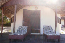 Vue sur le terrasse du bungalow